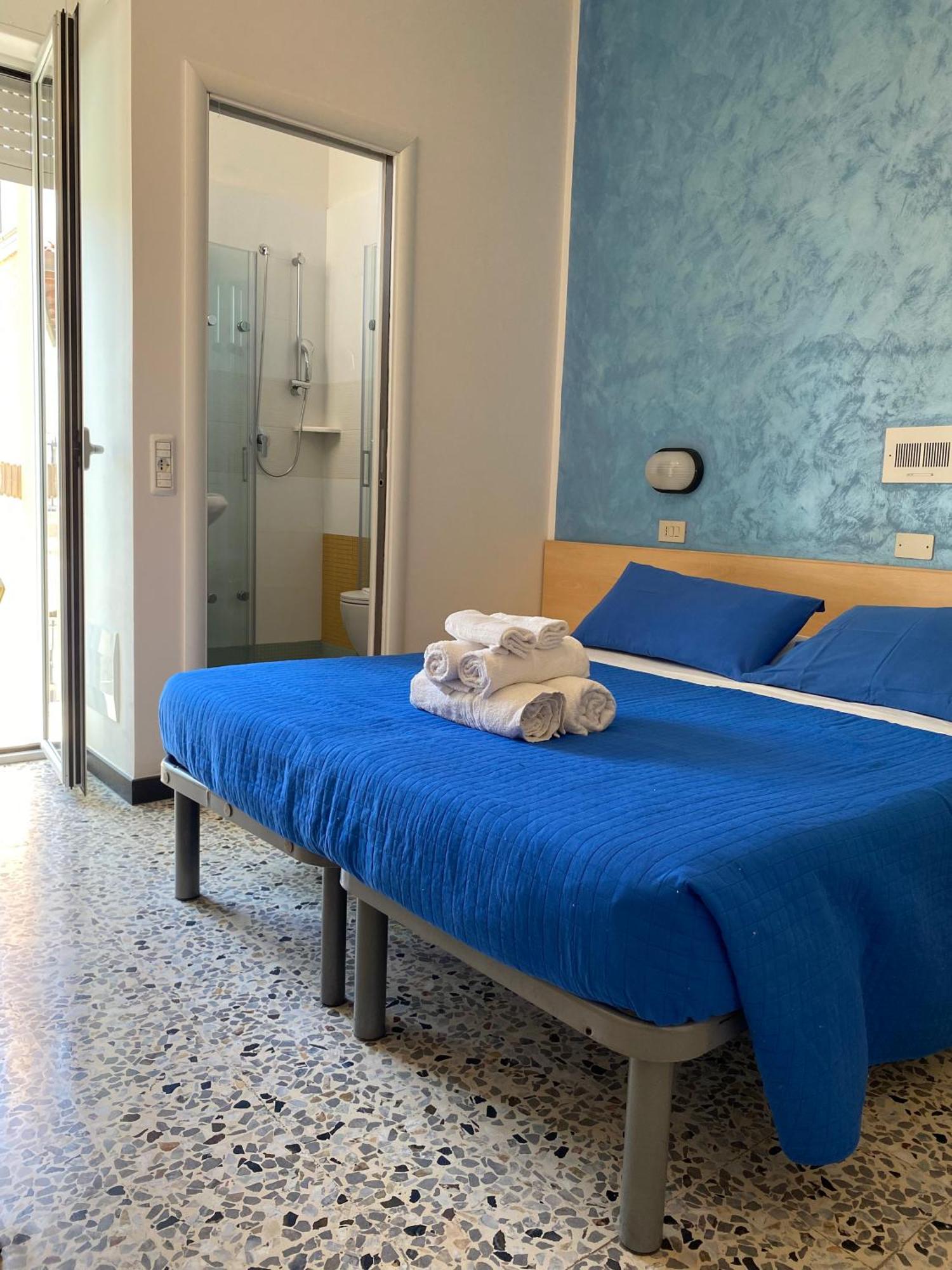 Hotel Loretta Rimini Exterior foto